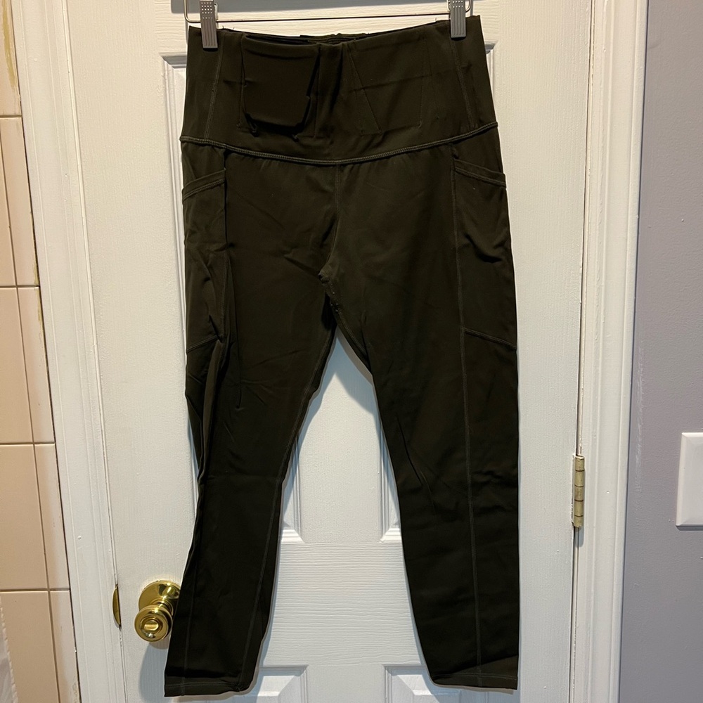 Alexo Athletica - Women’s Green Concealed Carry leggings